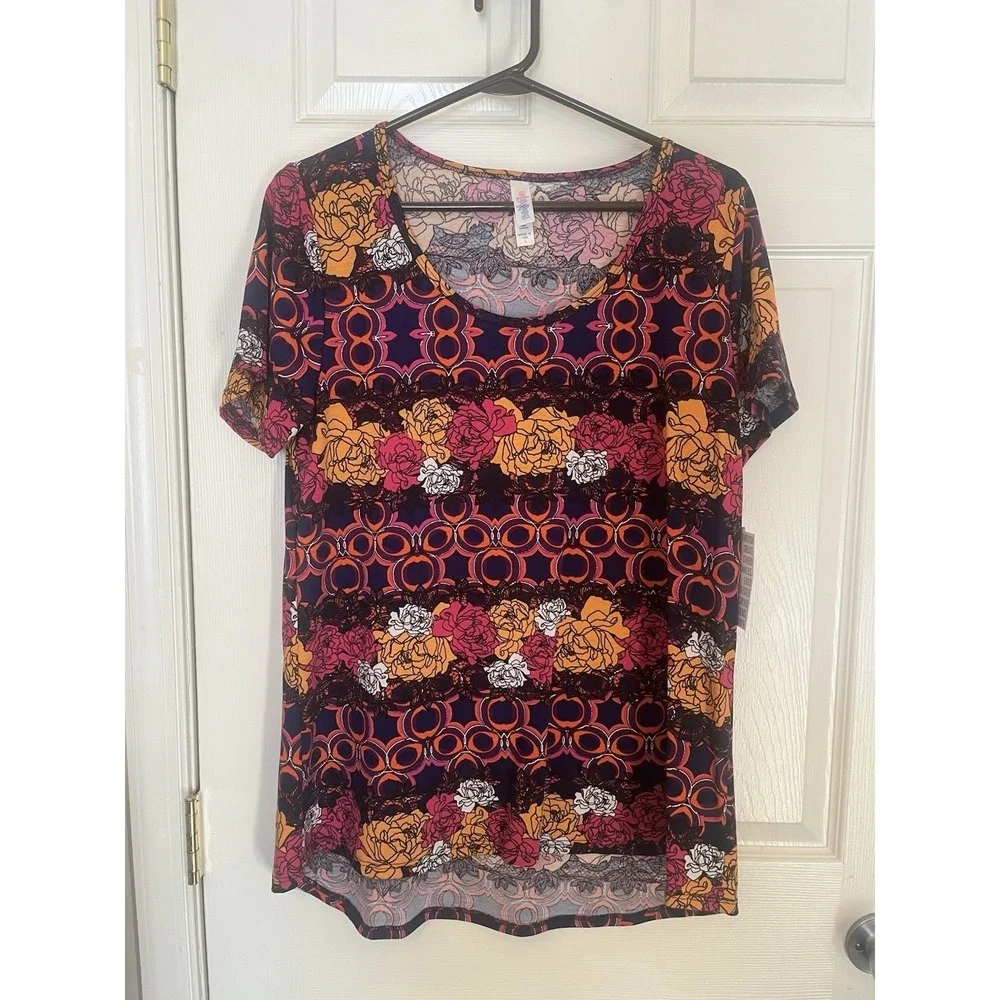 Lularoe NWT Large Classic T with Colorful Floral Pattern Set of 2 Short Sleeve L - Picture 6 of 6